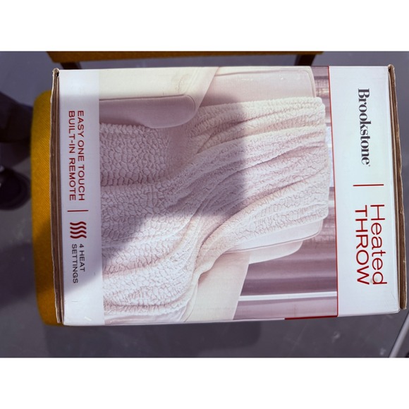 Brookstone Heated Throw Blanket 50x60 Ultra Soft Sherpa Warm 4 Heat Settings - Picture 4 of 6
